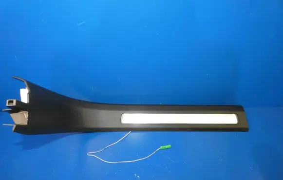 Volvo XC90 Foot area side trim 32244305 14543705878 32386S
