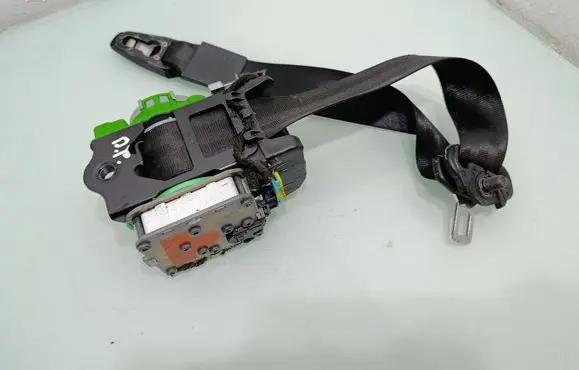 Audi A4 S4 B8 8K Front seatbelt 8K1857706H
