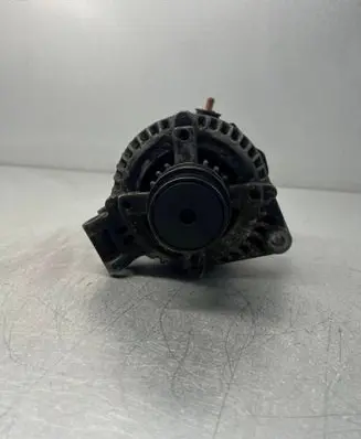 Land Rover Discovery 3 - LR3 Generator/alternator R8310300