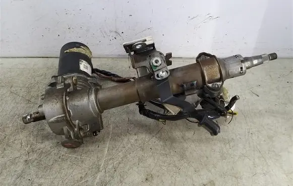 Toyota Yaris Power steering pump 45200-0D090