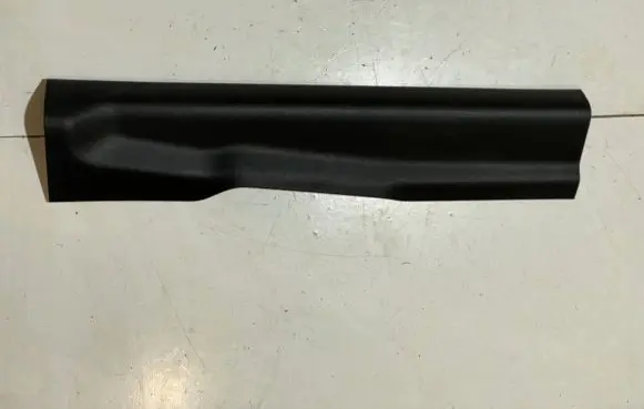 Ford Mustang VI Front sill trim cover FR3B6313200AFW