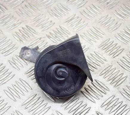 Volvo V70 Horn signal 31276805