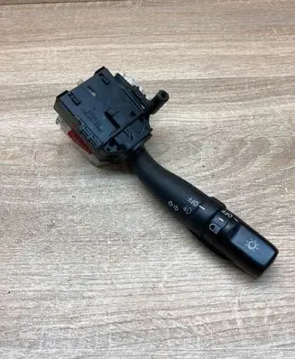 Toyota Avensis T250 Indicator stalk 8414005100 173650A