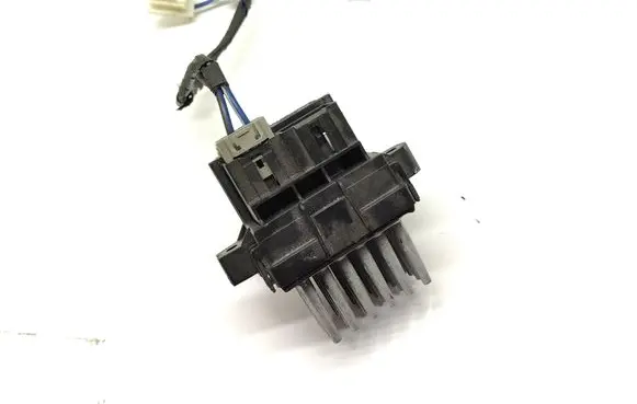 Chrysler Voyager Heater blower motor/fan resistor F011500052 K2675 013108