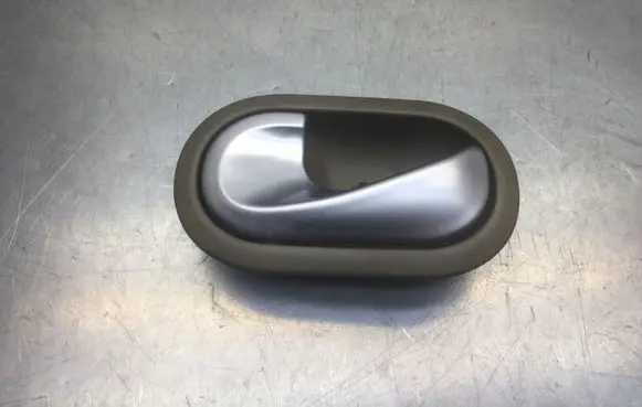 Renault Clio III Rear door interior handle 82472GH 310579