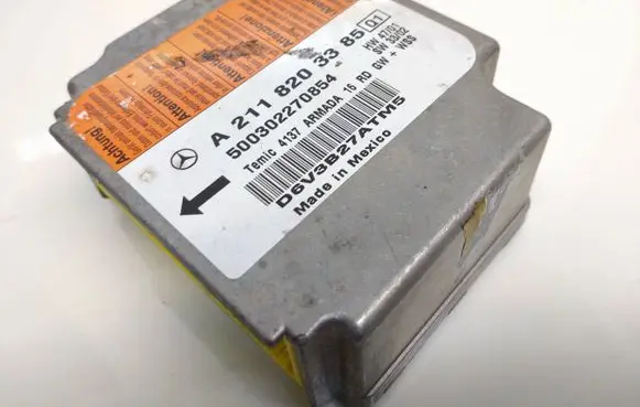 Mercedes-Benz E W211 Airbag control unit/module A2118203385 500302270854