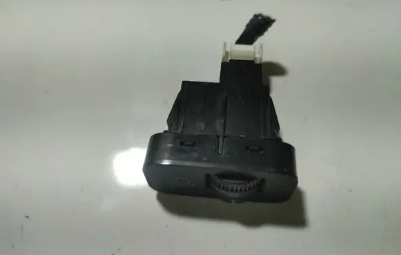 Honda Jazz Headlight level height control switch M20010