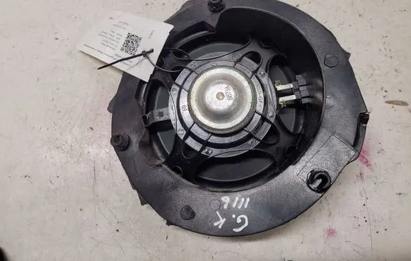 Mercedes-Benz E W211 Rear door speaker A2118207302