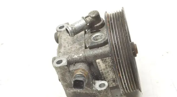 Volvo S40 Power steering pump 4M513A696AE