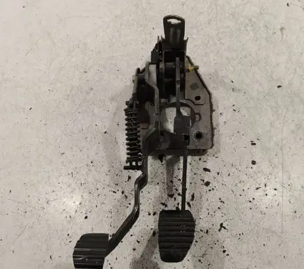 Citroen Xsara Picasso Pedal assembly 09143002H