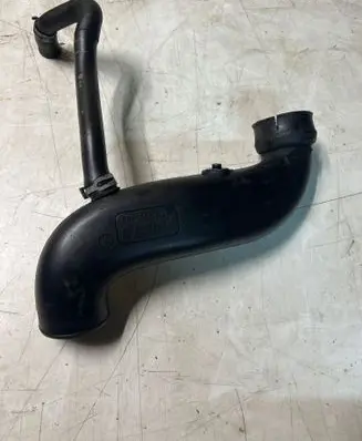Opel Zafira B Air intake hose/pipe 55352724 329788454