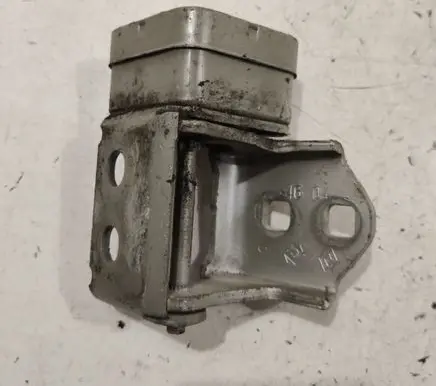 Renault Scenic II - Grand scenic II Rear door lower hinge
