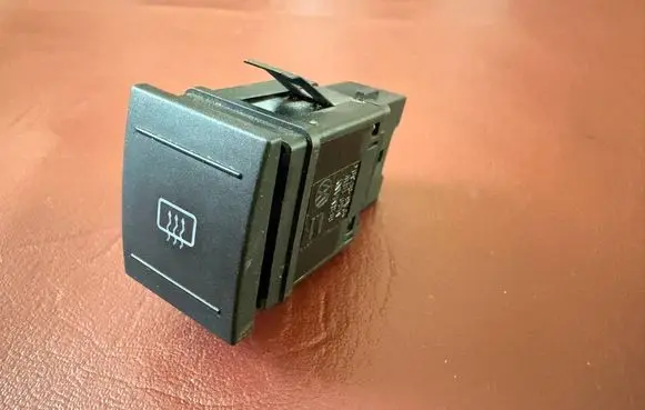 Volkswagen Polo IV 9N3 Windscreen/window heater switch 6Q0959621