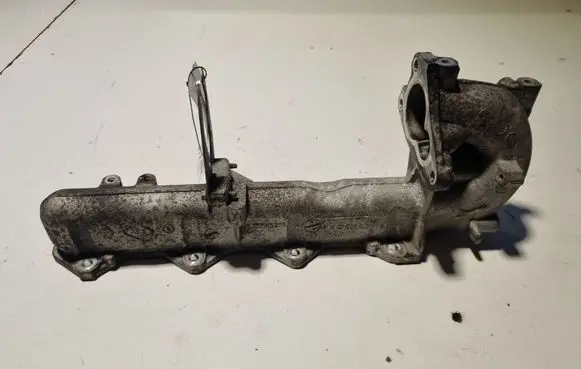 Opel Movano B Intake manifold 8200915216