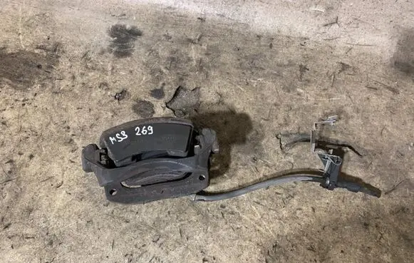 Mercedes-Benz B W246 W242 Front brake caliper A24639