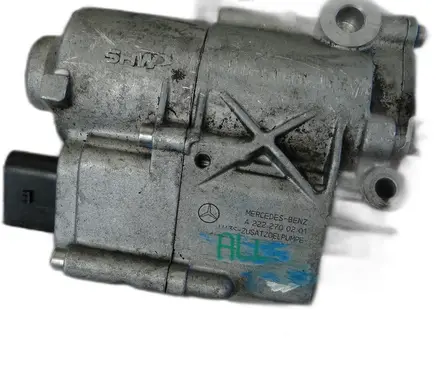 Mercedes-Benz S W222 Oil pump A2222700201