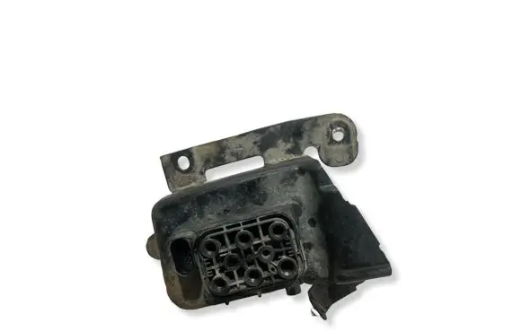 Mercedes-Benz ML W164 Air suspension valve block A2123200358 1067403