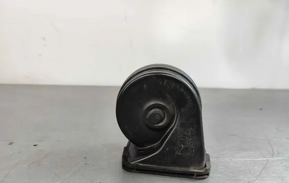 Volvo C40 Horn signal 30747614 32285909