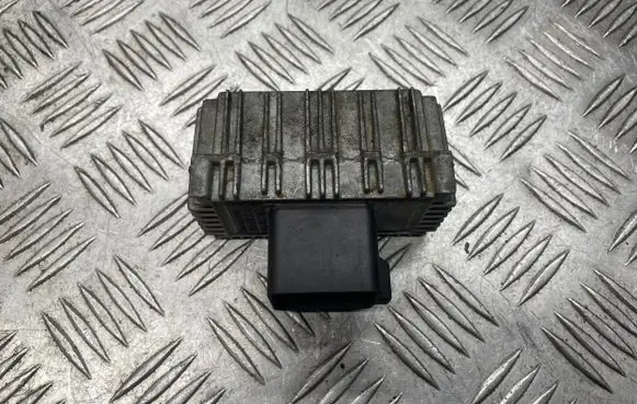 Opel Astra G Glow plug pre-heat relay 90508974 51299001