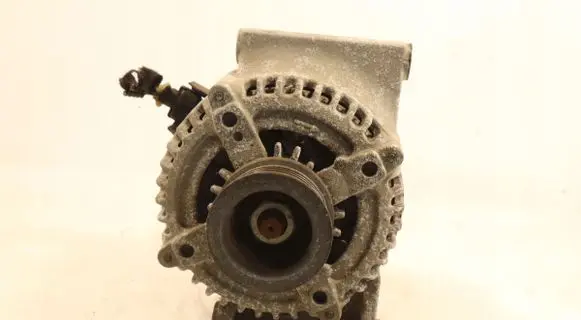 Opel Astra K Generator/alternator 13587304B