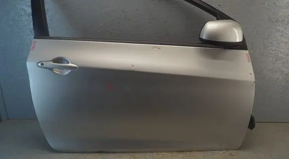 KIA Picanto Front door