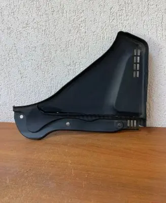 BMW 6 F12 F13 Wiper trim 51717216978 1178