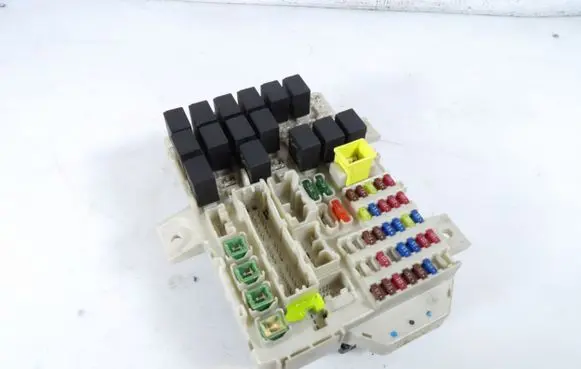Mitsubishi Colt CZ3 Fuse box set 8637A171