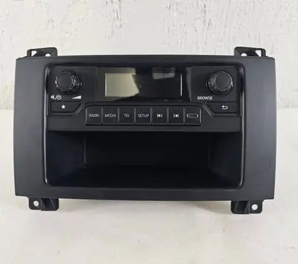Mercedes-Benz Vito Viano W447 Radio/CD/DVD/GPS head unit A4478201202