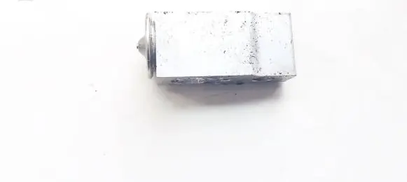 Mazda 6 Air conditioning (A/C) expansion valve 