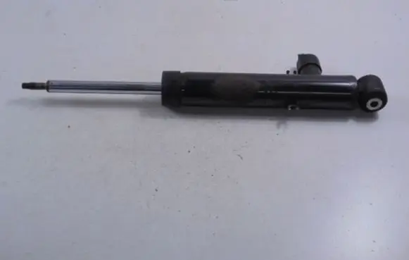 Volvo XC90 Rear shock absorber/damper 32246747