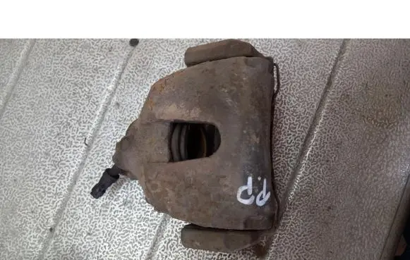 Ford Focus C-MAX Front brake caliper