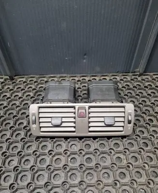 Volvo V50 Dash center air vent grill 39863757