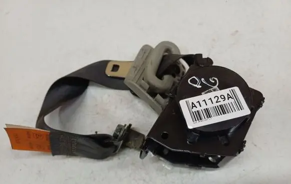 Opel Antara Rear seatbelt 0435139