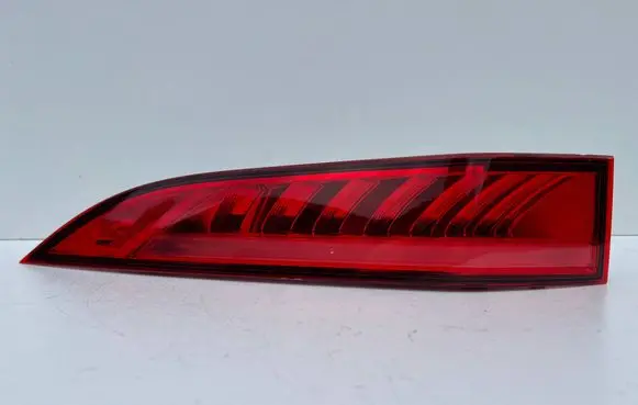 Jaguar F-Pace Rear/tail lights HK8313405AF 0019682915