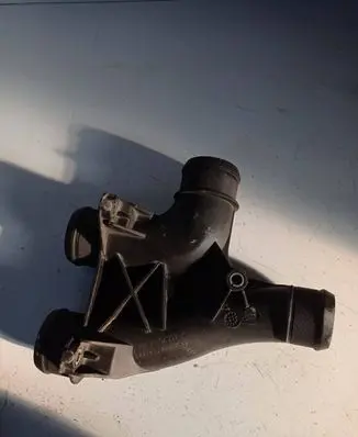 Intercooler hose/pipe