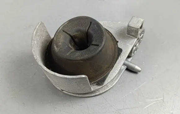 Muffler mount bracket/holder