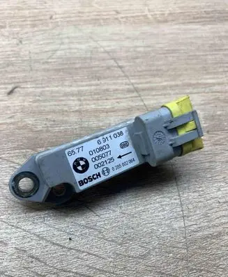 BMW 3 E46 Airbag deployment crash/impact sensor 6911038 0285002064