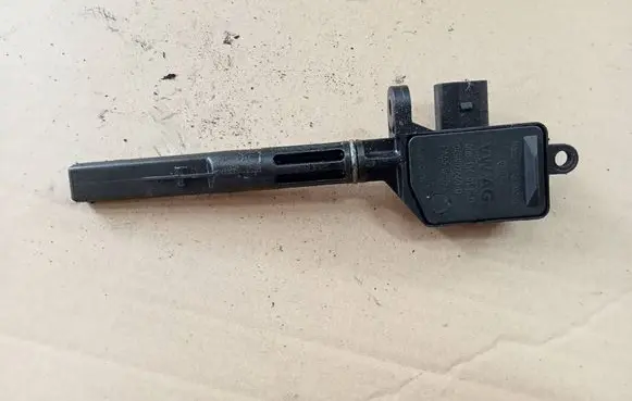 Volkswagen Polo Oil level sensor 045907660D