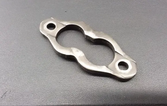 Audi A4 S4 B7 8E 8H Fuel Injector clamp holder