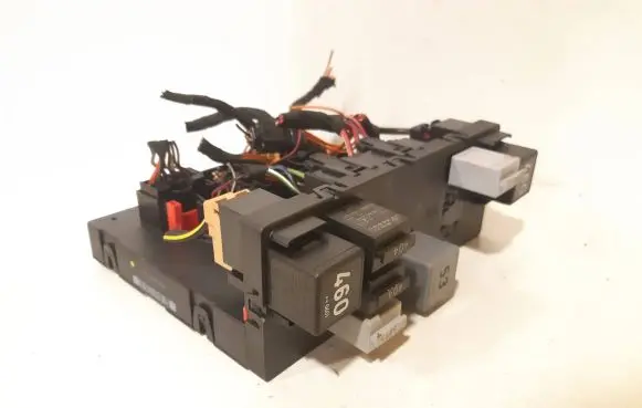 Volkswagen PASSAT B6 Comfort/convenience module 3C0937049J 11704860 6180015249