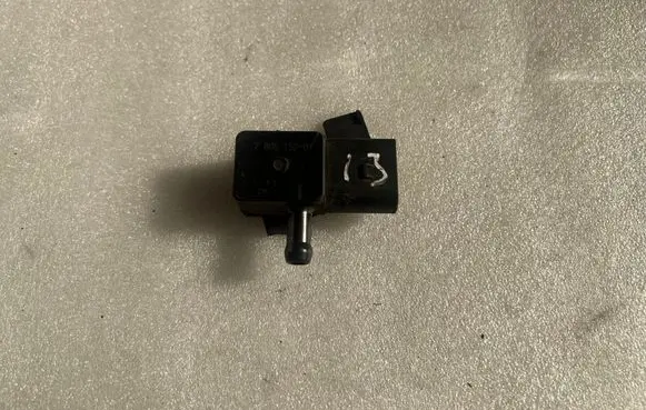 BMW 3 E90 E91 Exhaust gas pressure sensor 780515201