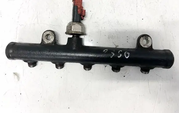 Ford Focus Fuel main line pipe 9654726280