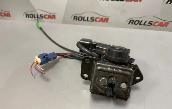 Toyota Corolla E120 E130 Tailgate/trunk/boot lock/catch/latch