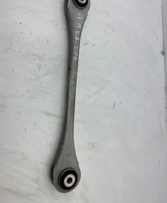 Audi Q7 4M Rear control arm 4M0501530Q 0717A