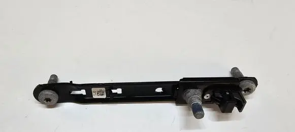 Jeep Grand Cherokee WL Seat belt height adjuster P68102586AB 68102586AB