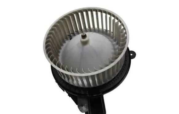 Volkswagen Polo VI Heater fan/blower 2Q1819021