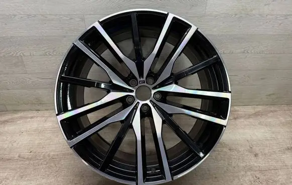 BMW X5 G05 R22 alloy rim 9882610