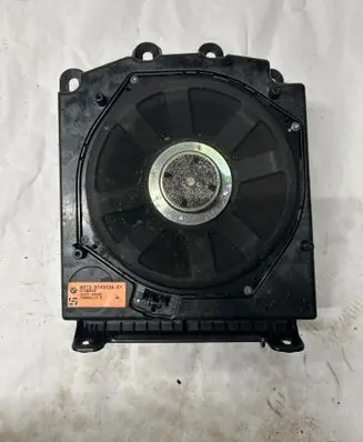 BMW 5 E60 E61 Subwoofer speaker 9143134 73866112 217BM076