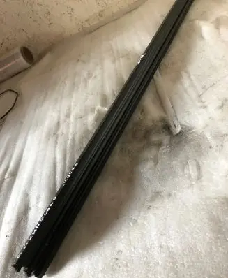 Opel Grandland X Rubber seal rear door window/glass 9811562580