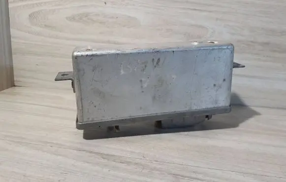 BMW 7 E32 ABS control unit/module 34521160410 2652057 0265100055